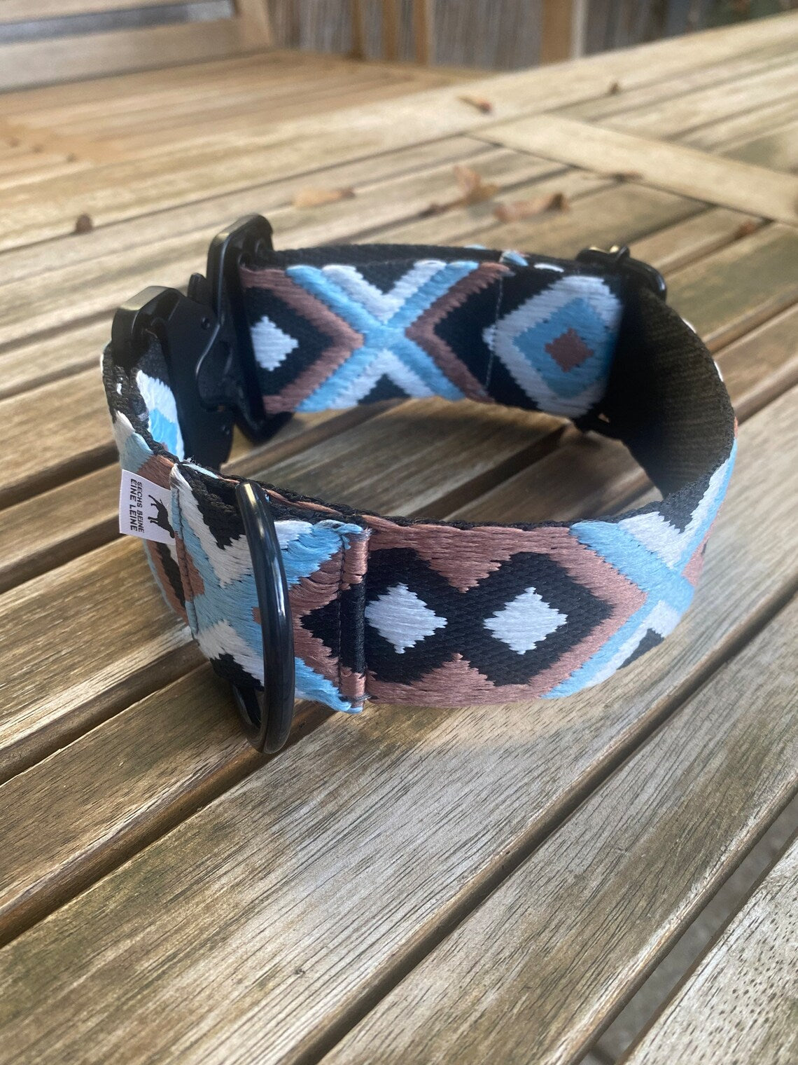 Halsband „Steppenstreicher“ mit taktischem Schnellverschluss