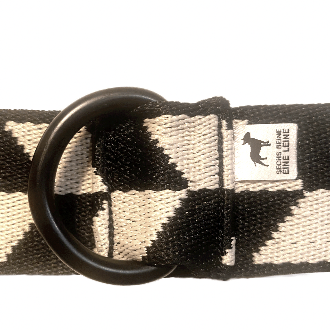 Halsband „Dominodonner“